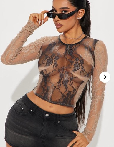 Fashion nova woman long - a,