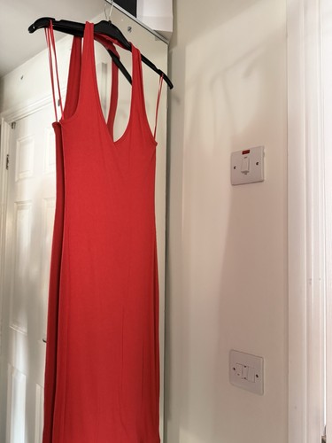 Cherry red neckline bodycon - v,