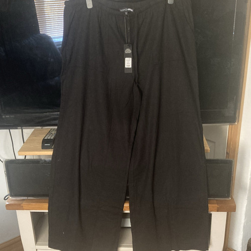 Fashion nova women size 2x - size,
